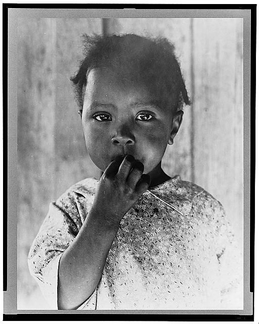 Dorothea Lange, 1937 — the child of a former tenant farmer, now a day laborer
